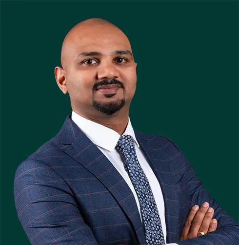 Davis Kadavan – FOUNDER & PARTNER Davis Kadavan, FOUNDER & PARTNER